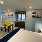Quinta Janelas Do Vale 4*