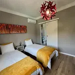 Quinta Janelas Do Vale Guest house