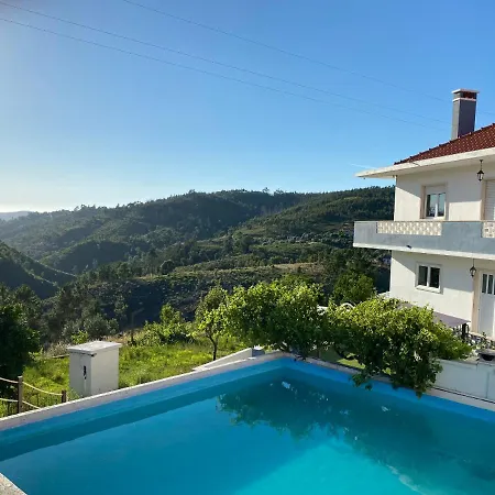 Quinta Janelas Do Vale Guest house