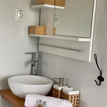 Quinta Janelas Do Vale بيت ضيافة 4*