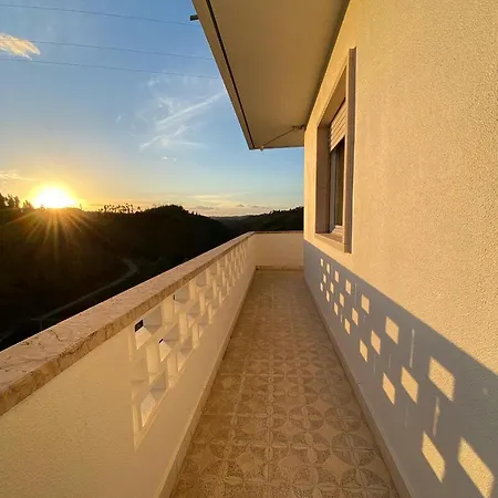 Quinta Janelas Do Vale 4*