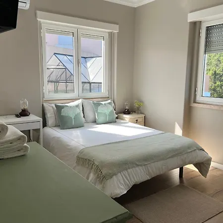 Guest house Quinta Janelas Do Vale 4*