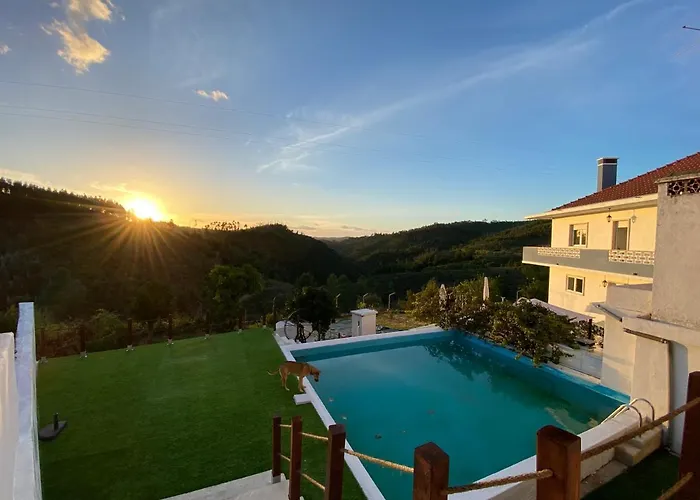 Quinta Janelas Do Vale Πανσιόν 4*