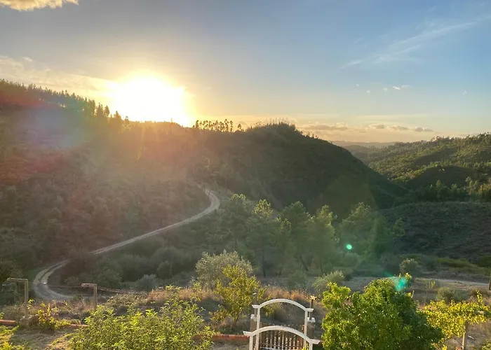 Quinta Janelas Do Vale Πανσιόν 4*