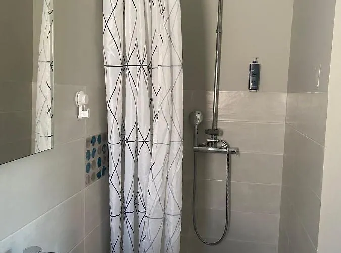 Quinta Janelas Do Vale ゲストハウス 4*